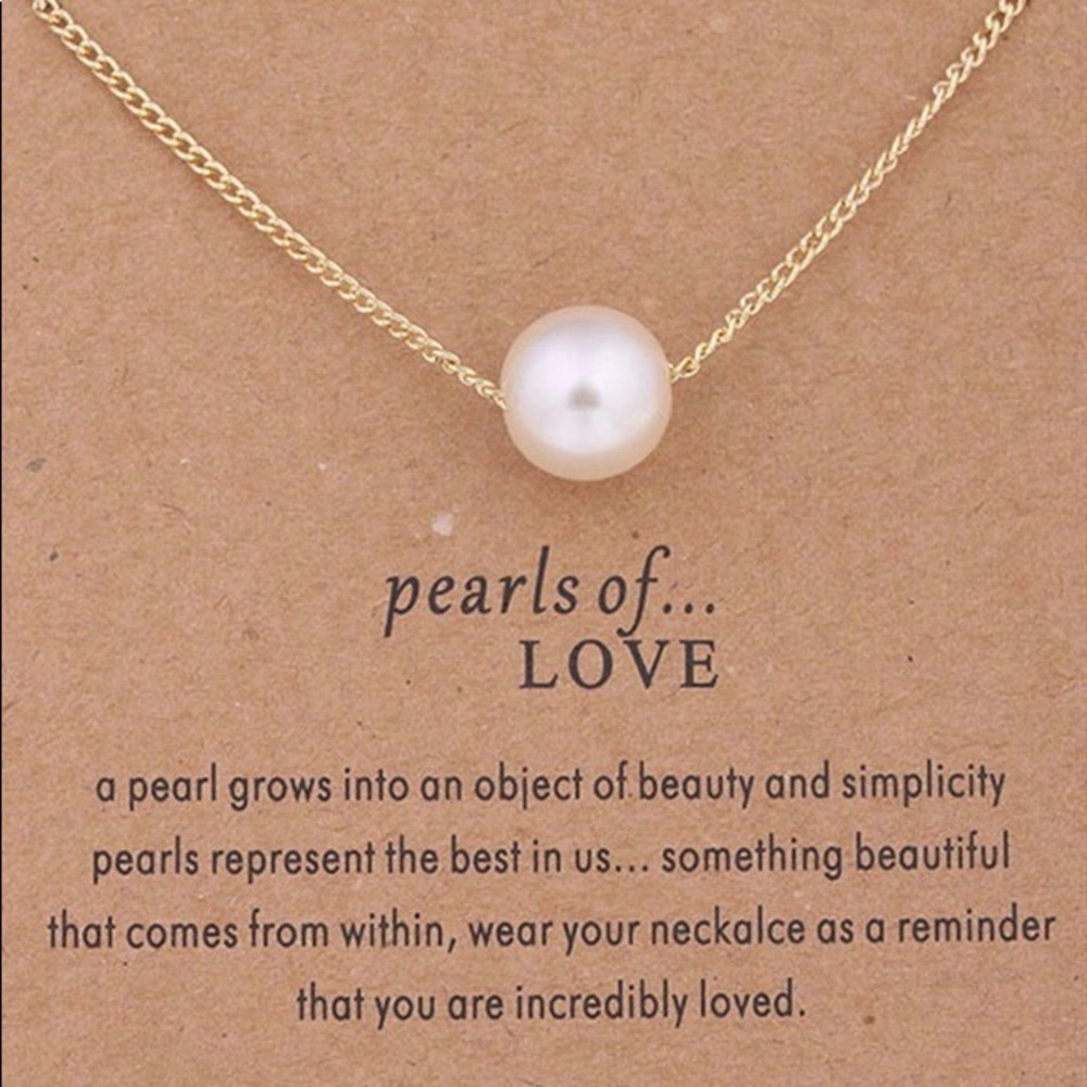 Pearl Pendant Necklace